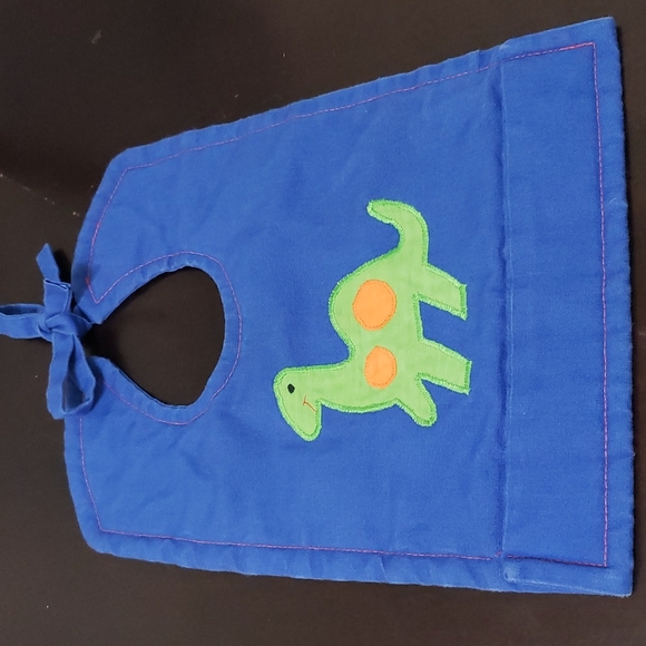 Burp Clothes and Baby Bibs - Picture 14 of 16